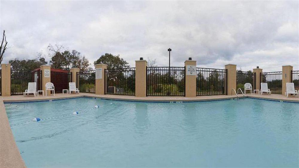 Holiday Inn Express - Andalusia By Ihg Dış mekan fotoğraf