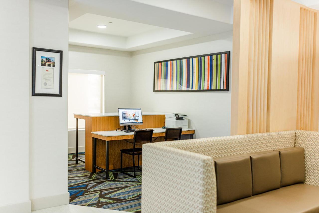 Holiday Inn Express - Andalusia By Ihg Dış mekan fotoğraf