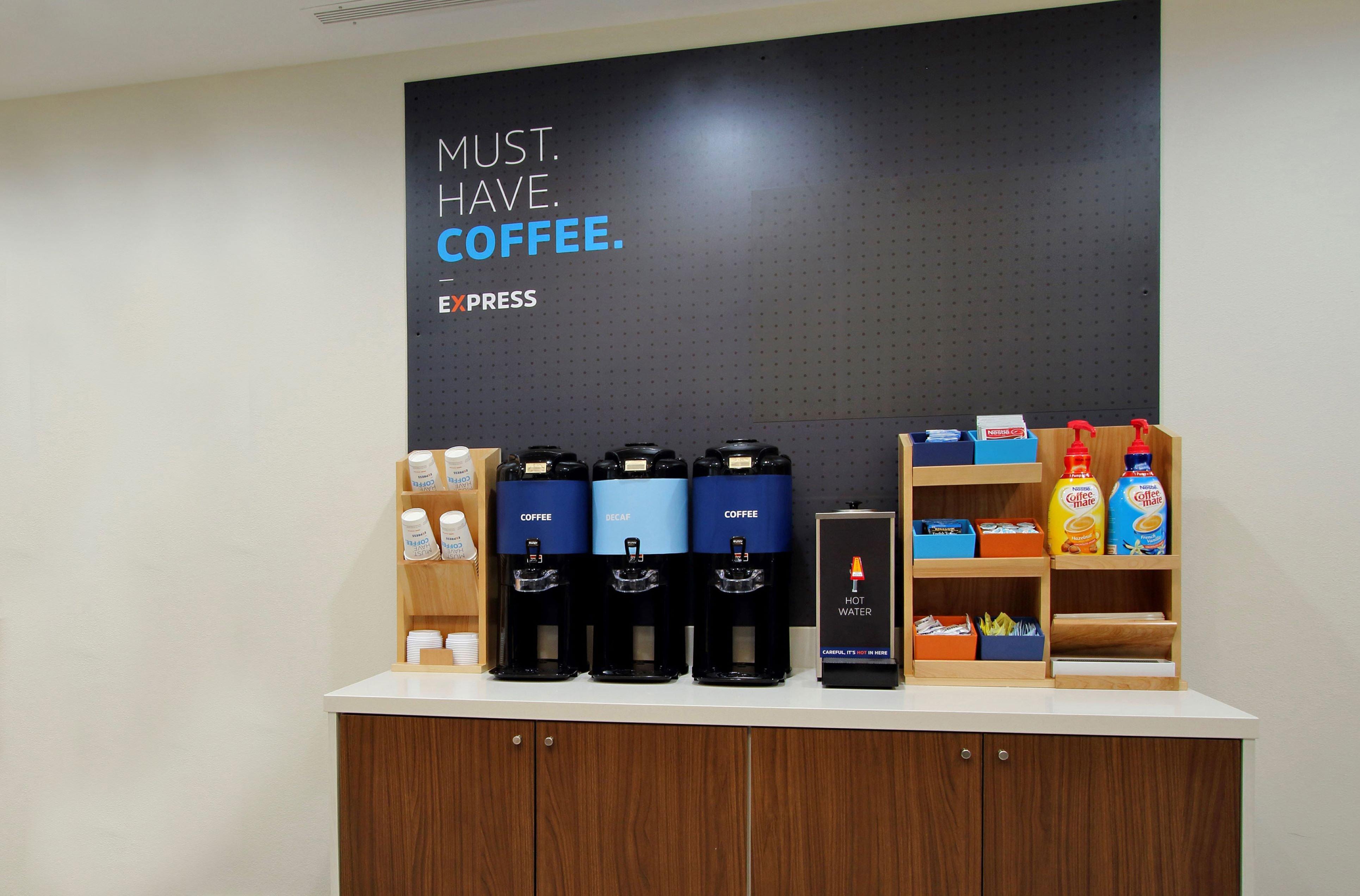 Holiday Inn Express - Andalusia By Ihg Dış mekan fotoğraf